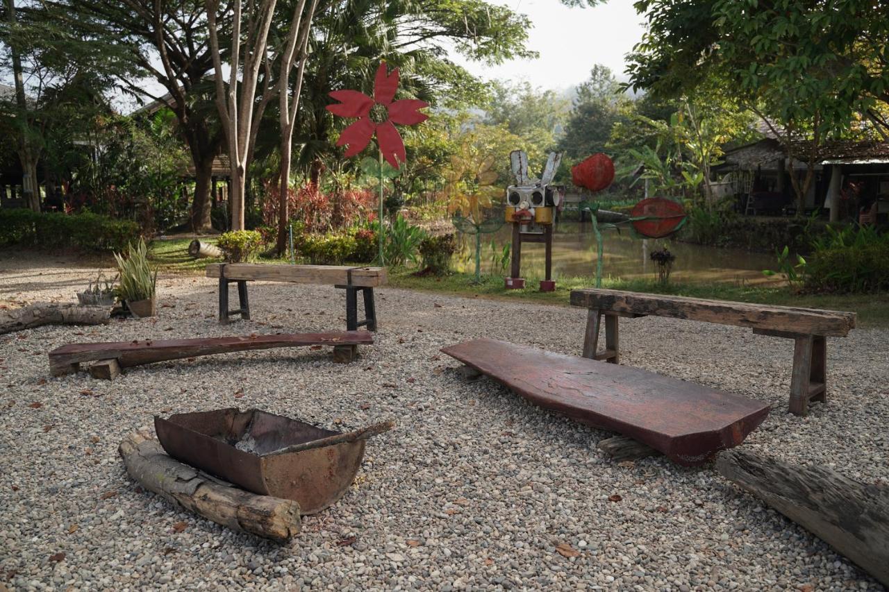 Art House At Chiangdao - Lake House Chiang Dao Esterno foto
